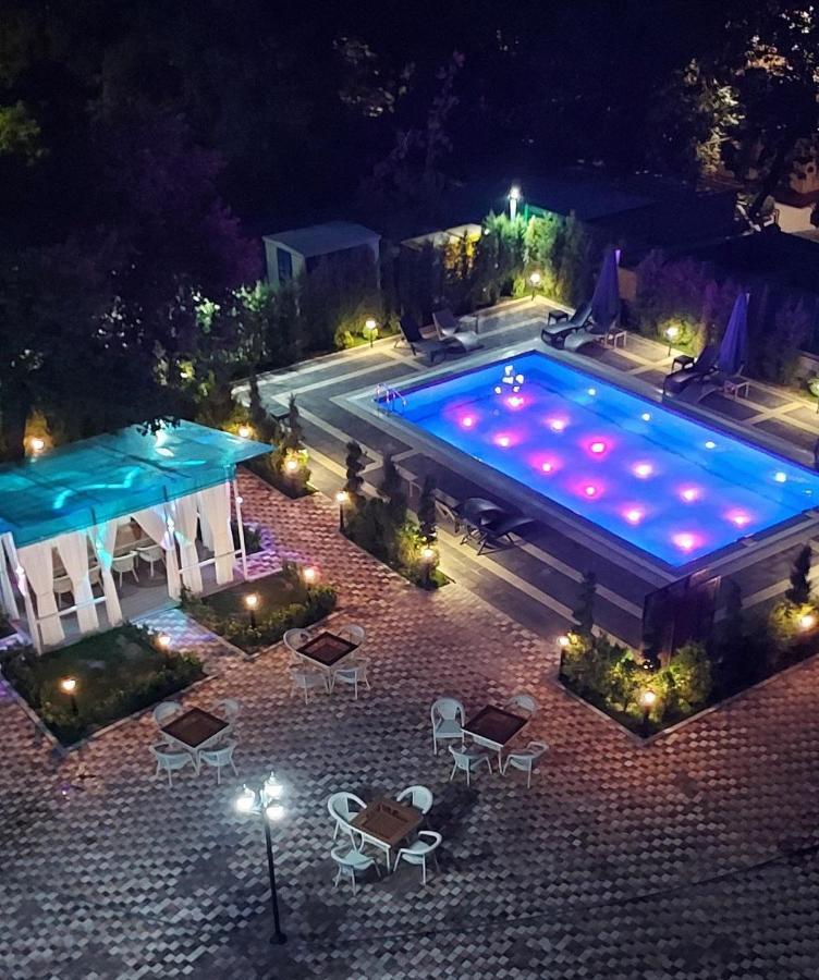 Rich Park Hotel Tashkent Exterior photo