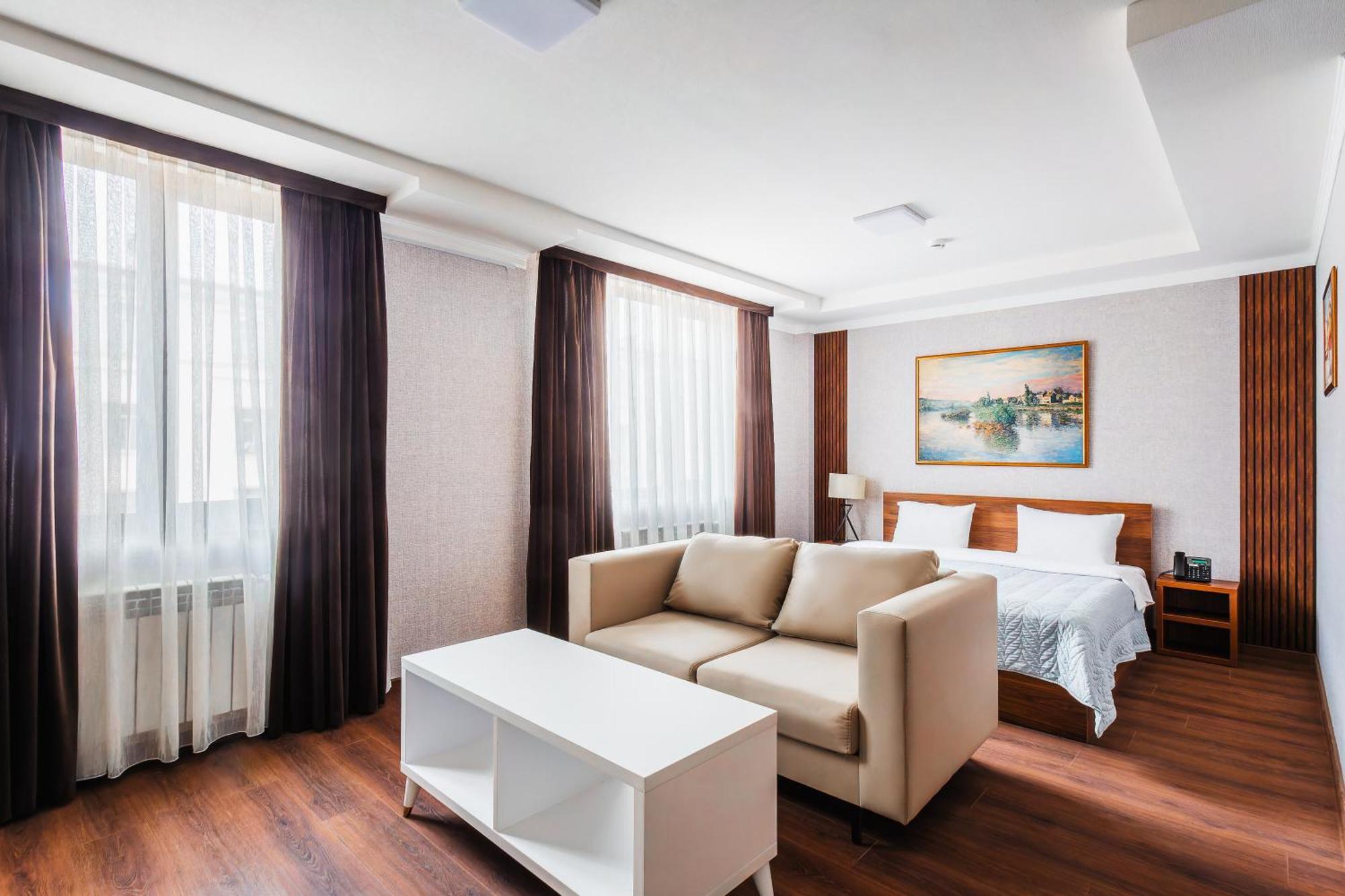 Rich Park Hotel Tashkent Exterior photo
