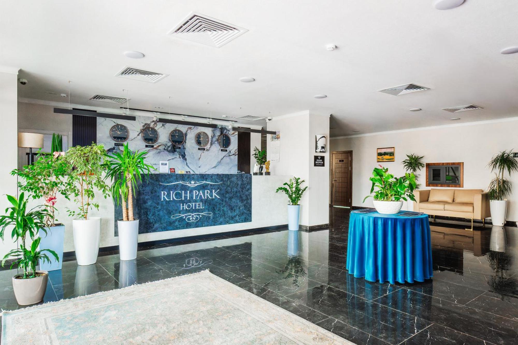 Rich Park Hotel Tashkent Exterior photo